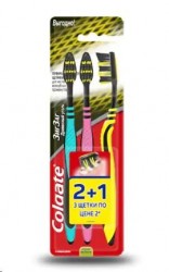 Зубная щетка Colgate зиг-заг с древесным углем средней жесткости 2+1 шт.